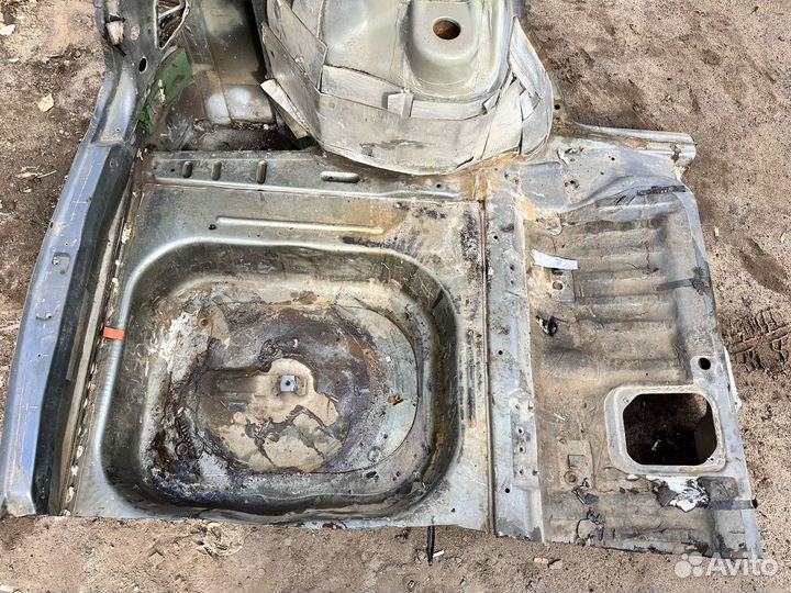 Крыло на ваз 2112