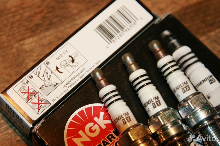 Свеча зажигания NGK ruthenium HX