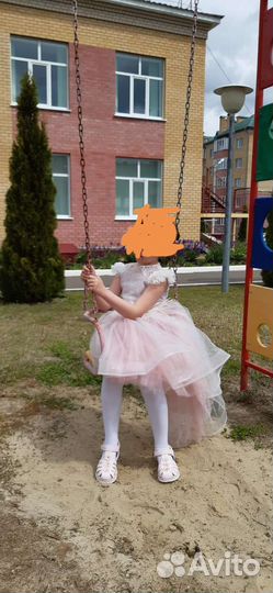 Платье для девочки на выпускной в садик