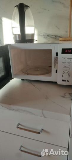 Микроволновая печь Haier HMX-DM207W