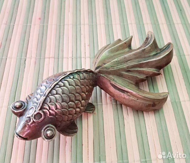 Рыбка латунь (карп)