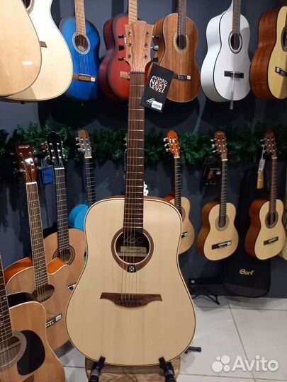 Гитара акустическая новая LAG T70D