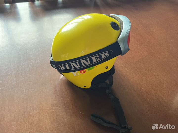 Шлем горнолыжный детский