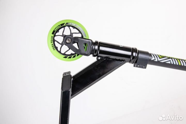 Трюковой самокат Duker 202