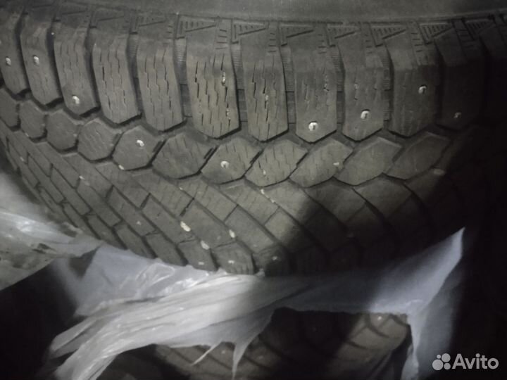 Continental Conti4x4IceContact 225/65 R17