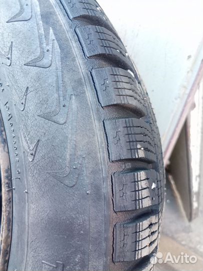 Nokian Tyres Hakkapeliitta 7 185/65 R15