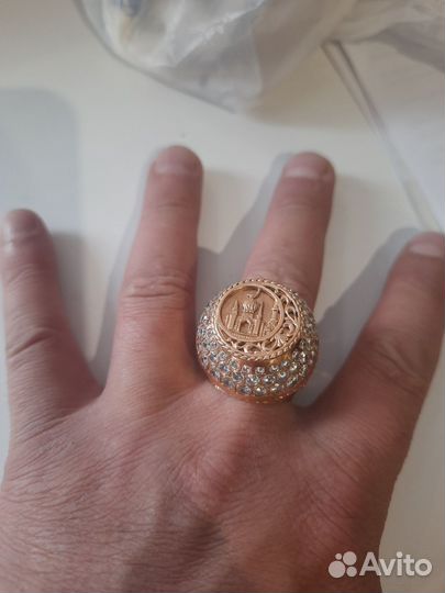 Золотое кольцо мужское перстень