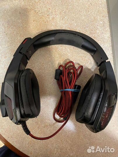 Игровые наушники