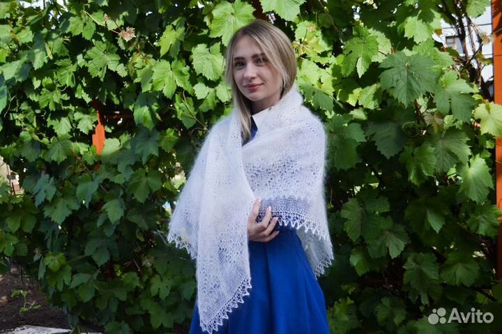 Платок пуховый оренбургский(паутинка) 120х120