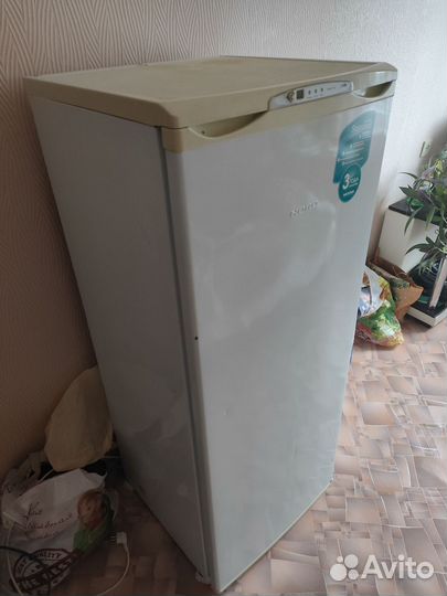 Морозильная камера Nord. Морозильник