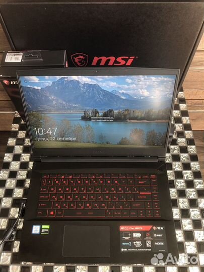 Ноутбук MSI GF63