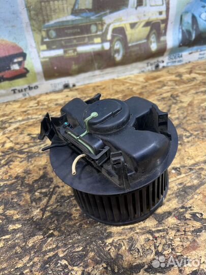 Моторчик печки Рено Логан 1