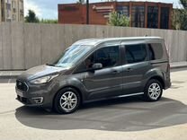 Ford Tourneo Connect 1.5 AT, 2020, 93 000 км, с пробегом, цена 1 950 000 руб.