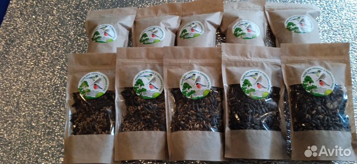 Корм для парковых и лесных птиц