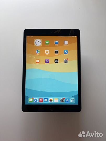 iPad 8 поколения (2020) 32GB Wi-Fi 8 циклов заряда