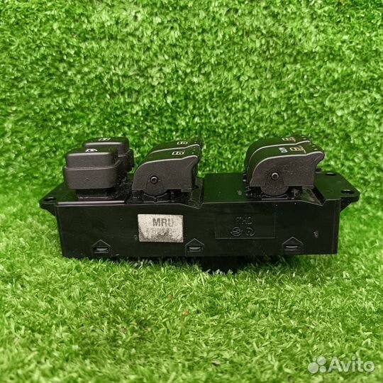 Блок управления стеклоподъемниками SsangYong 2