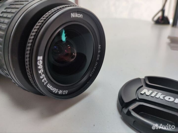 Зеркальный фотоаппарат nikon d3200 (ц104)