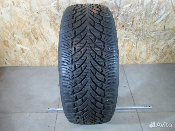 Nokian Tyres WR SUV 4 235/55 R18