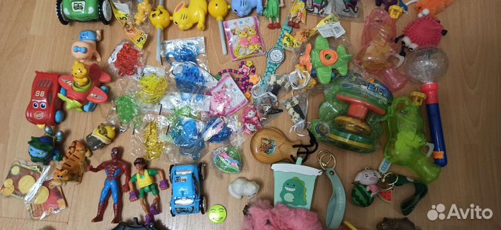 Пакет с игрушками (новые)