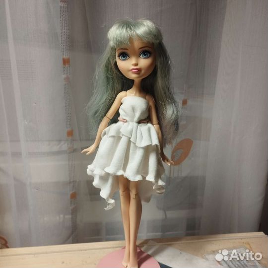 Кукла эвер афтер хай