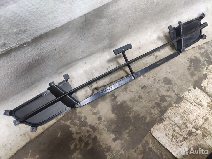 Решетка переднего бампера Hyundai Getz