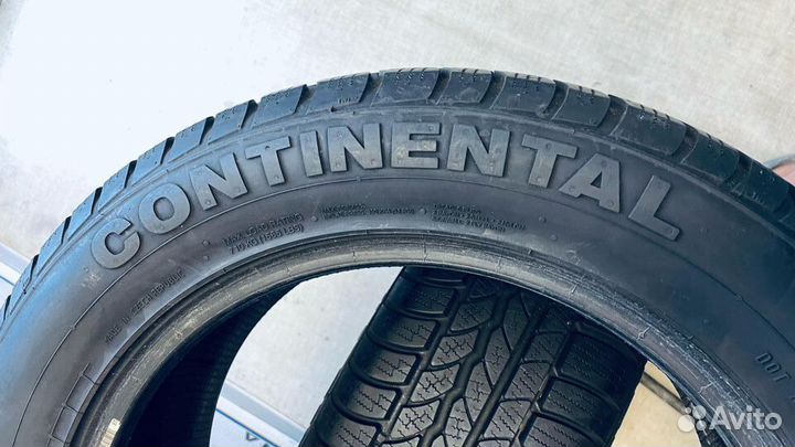 Continental Conti4x4WinterContact 215/60 R17