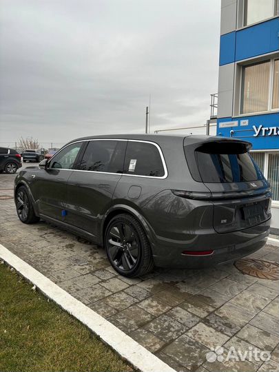 LiXiang L9 1.5 AT, 2024, 1 км