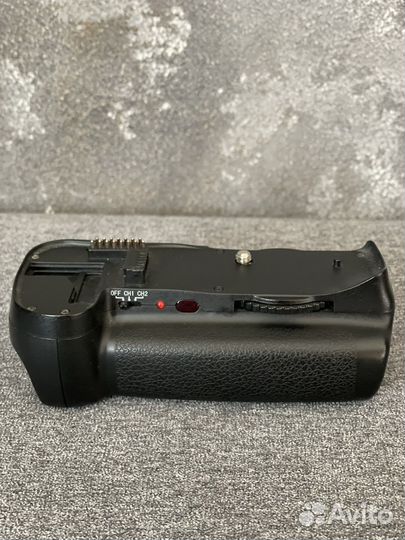 Батарейный блок nikon D300