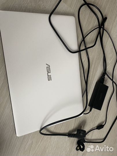 Ноутбук asus X502C