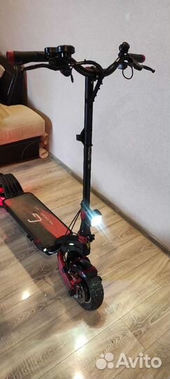 Электросамокат kugoo g1