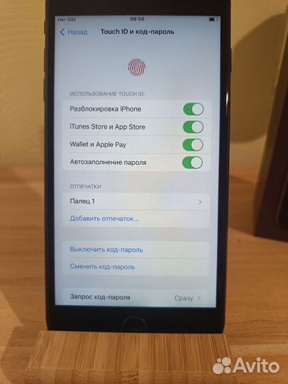 iPhone 8 Plus, 64 ГБ