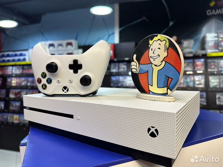 Xbox One S 500GB (Б/У)
