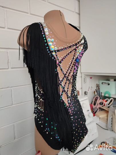 Купальник для художественной гимнастики