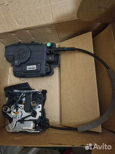 Доводчики дверей audi q7, VW Touareg.2011-2021