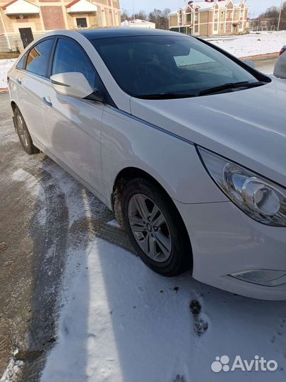 Hyundai Sonata 2.0 AT, 2014, 218 000 км