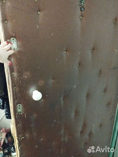 Металлическая дверь бу