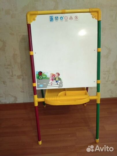 Мольберт детский двухсторонний