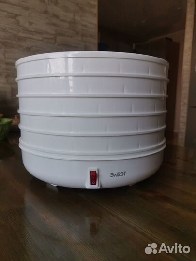 Продам электросушилку для овощей фруктов