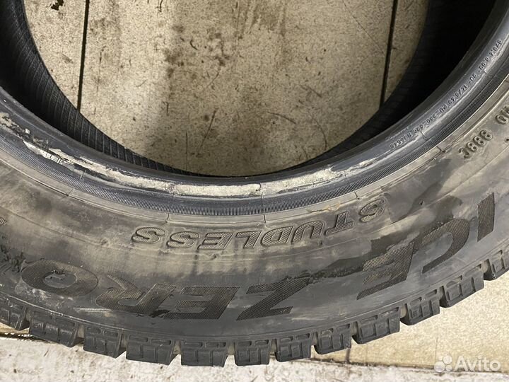 Pirelli Ice Zero 185/65 R15 92T