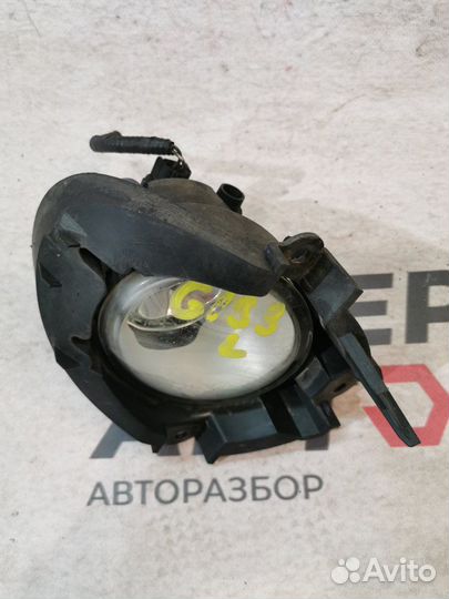 Фара противотуманная в сборе Toyota Avensis T270