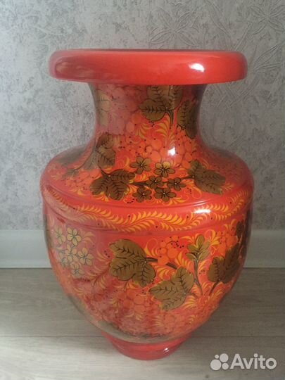 Ваза золотая хохлома