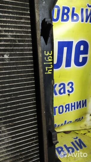 Радиатор охлаждения Hyundai Elantra