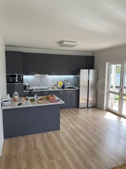 Дом 164 м² на участке 8,3 сот.