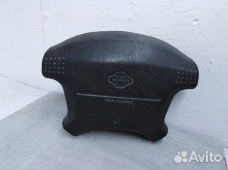 Подушка безопасности в руль