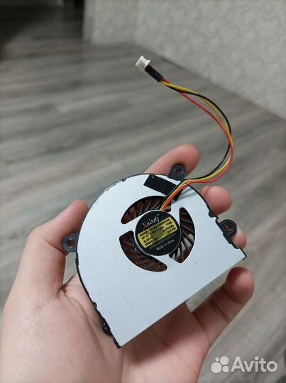Вентилятор кулер для ноутбука