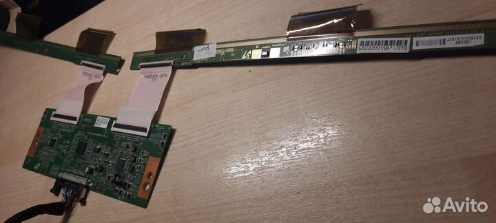 Платы, детали для телевизора