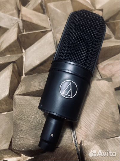 Студийный микрофон Audio-Technica AT4033