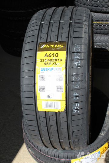 Aplus A610 235/40 R19 96Y