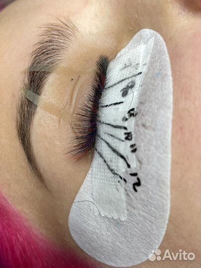 Обучение наращиванию ресниц