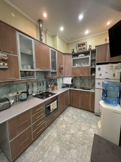 3-к. квартира, 56 м², 1/2 эт.